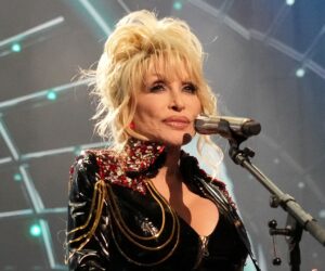 Dolly Parton postpones Las Vegas concerts due to health procedures