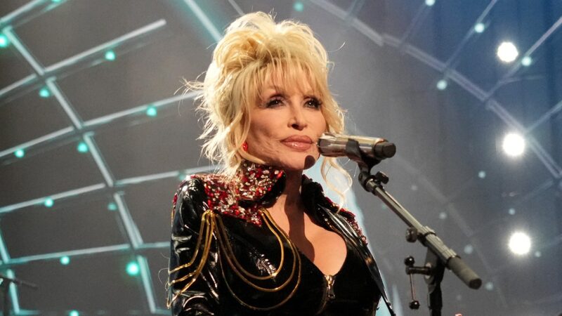 Dolly Parton postpones Las Vegas concerts due to health procedures