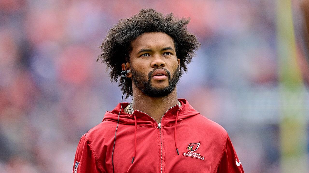 Kyler Murray faces backlash over Instagram post in Michael Vick jersey
