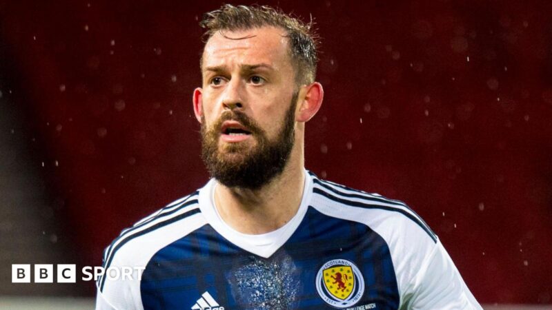 Steven Fletcher: Former Scotland forward retires at 38 with ‘gratitude’