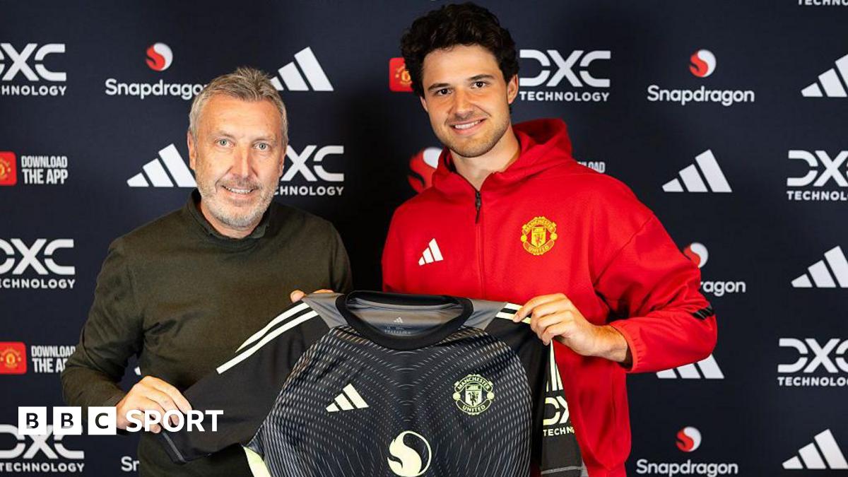 Senne Lammens transfer: Man Utd sign Antwerp goalkeeper on five-year-deal