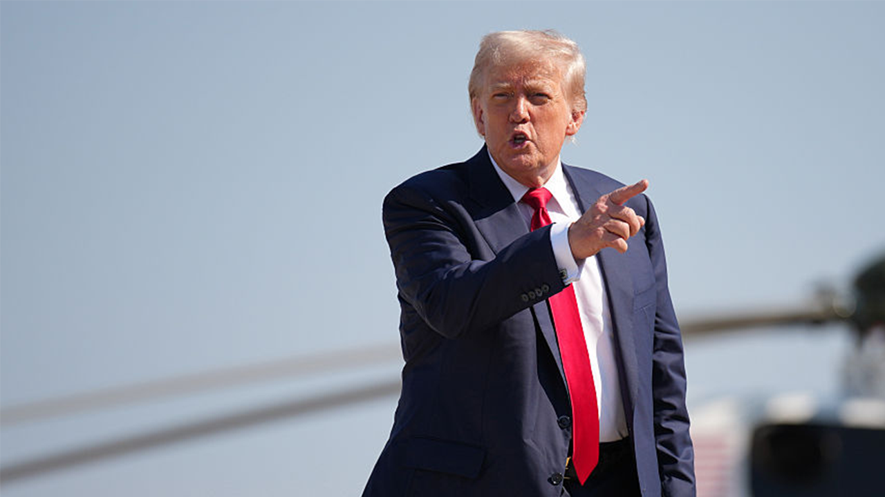 Court blocks Trump use of 1798 law for Venezuelan gang deportations