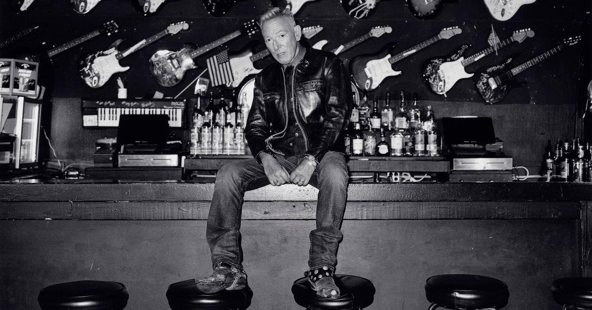 Bruce Springsteen’s Long Journey Home