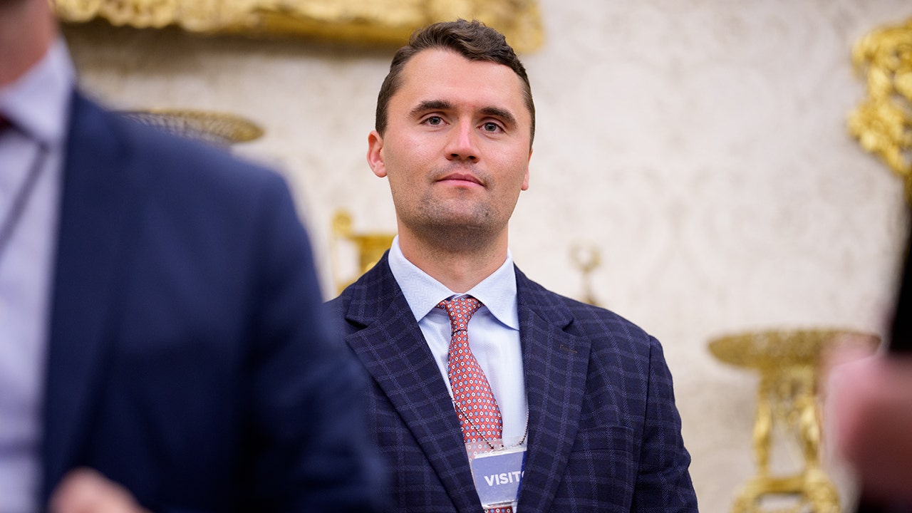 Charlie Kirk shooting death draws warning from Tim Tebow