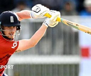 England in Ireland: Jordan Cox leads tourists to T20 series win with half-century in Malahide