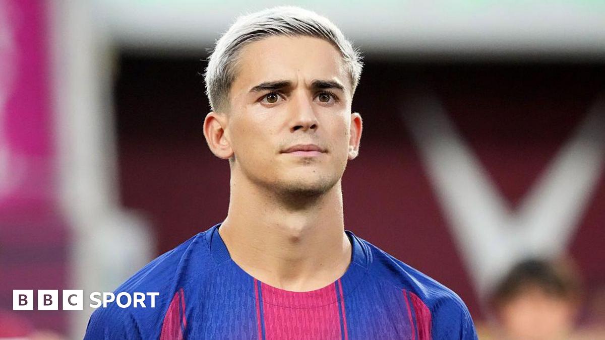Barcelona: Gavi out for up to five months after knee surgery