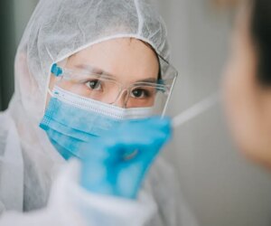 New COVID variant now predominant strain as US cases spike in 9 states