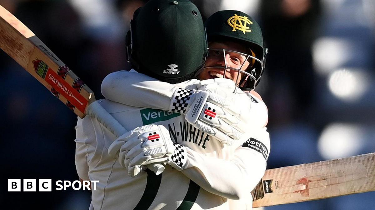 County Championship: Nottinghamshire win Division One title
