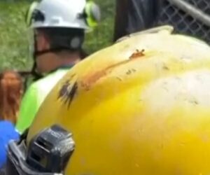 Colombian miners rescued after two days underground