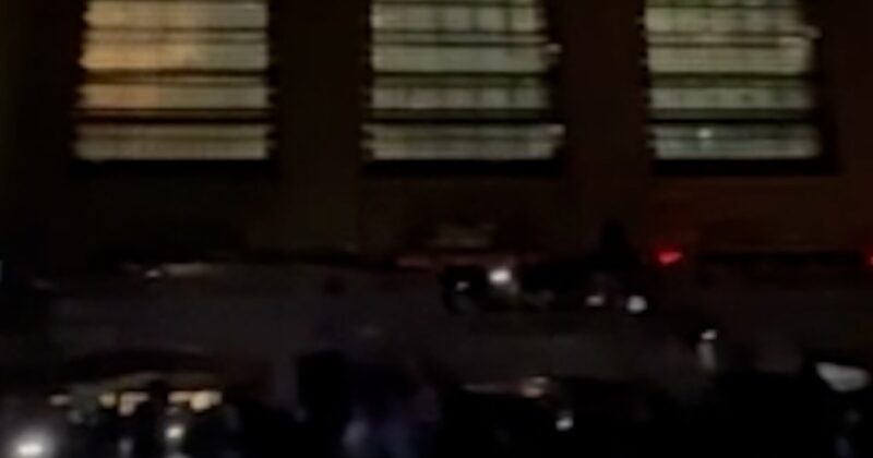 Lights at Grand Central Terminal dim after power outage