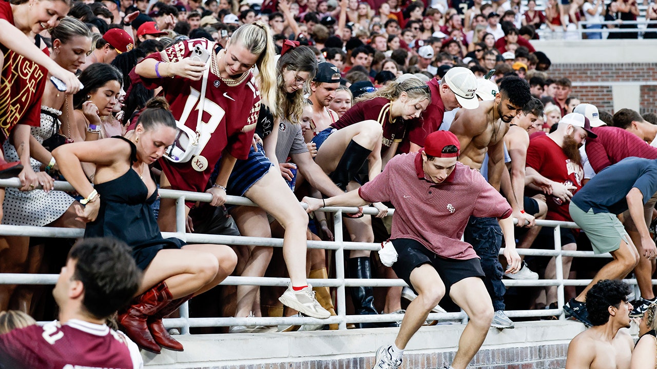 ACC fines Florida State $50,000 for field storming after Alabama victory