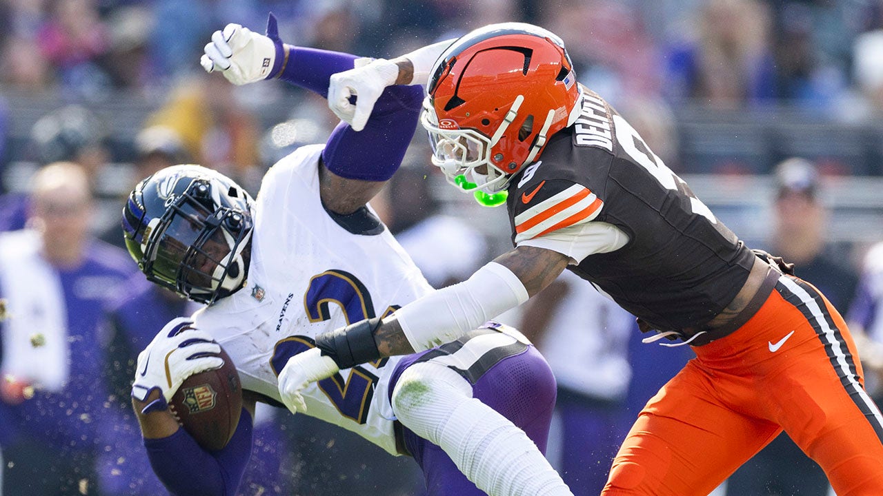 Ravens’ Derrick Henry responds after Browns star downplays challenge