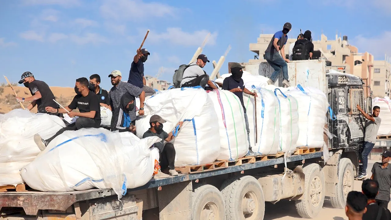 Researchers say stolen aid fuels conflict as terror groups and regimes seize supplies