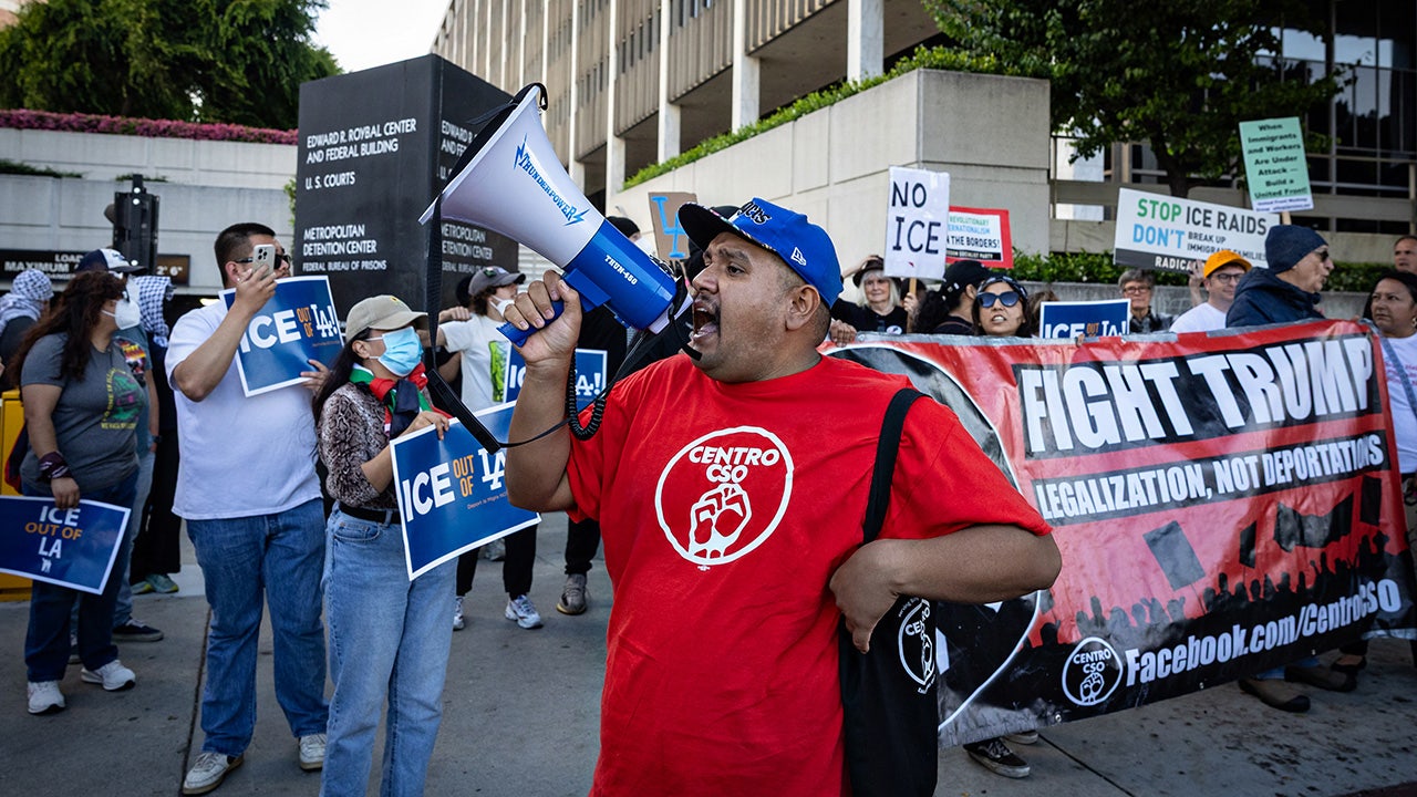 SCOTUS clears way for ICE raids in California in victory for Trump