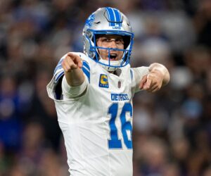 Lions defeat Ravens in high-scoring Monday night game