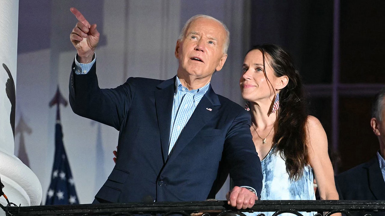 Ashley Biden calls summer 2025 ‘one of hardest’ after divorce, dad’s cancer