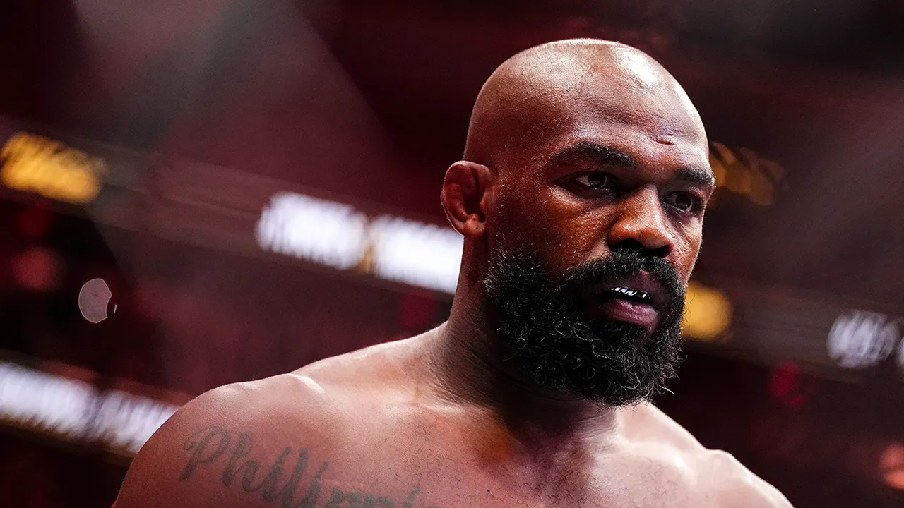Jon Jones cleared as prosecution dismisses New Mexico crash case charges