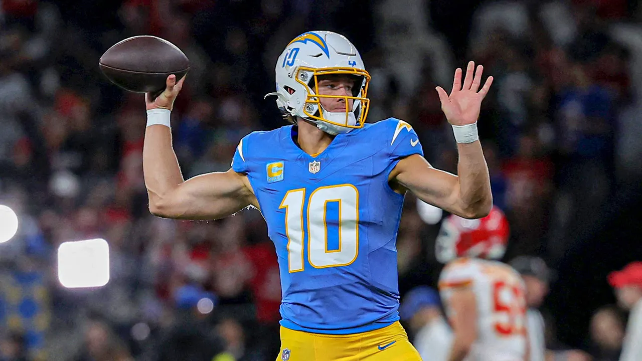 Chargers upset Chiefs, 27-21, in Brazil NFL season opener