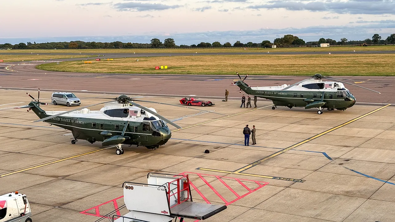 Trump delayed due to issue with Marine One in UK