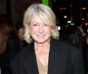 Martha Stewart gets flooded with DMs after viral thirst trap photos