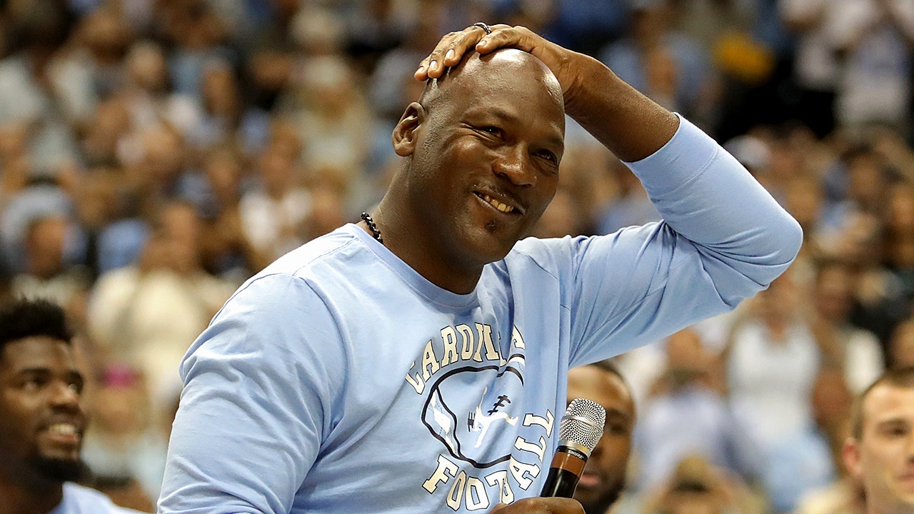 Michael Jordan leads celebrity lineup for Bill Belichick’s UNC debut: report