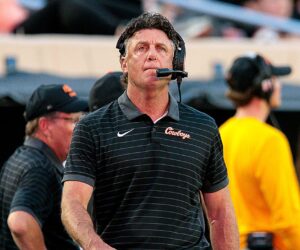 College football news: Oklahoma State fans call for Mike Gundy’s dismissal