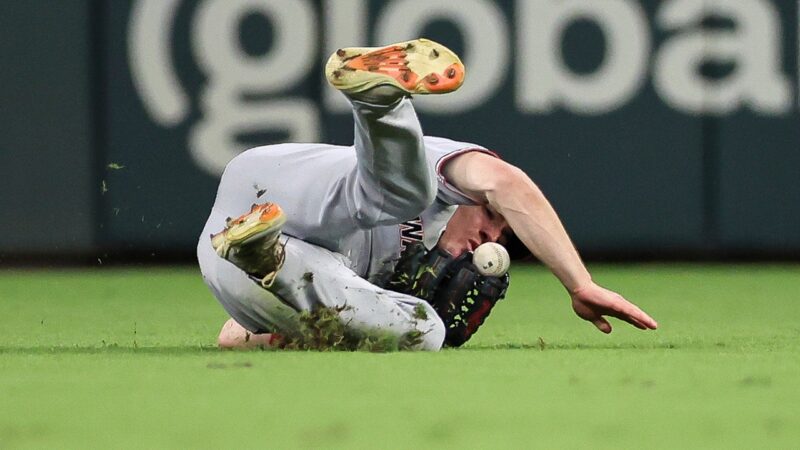 Nationals’ Jacob Young makes wild bobbling catch for 2nd straight game