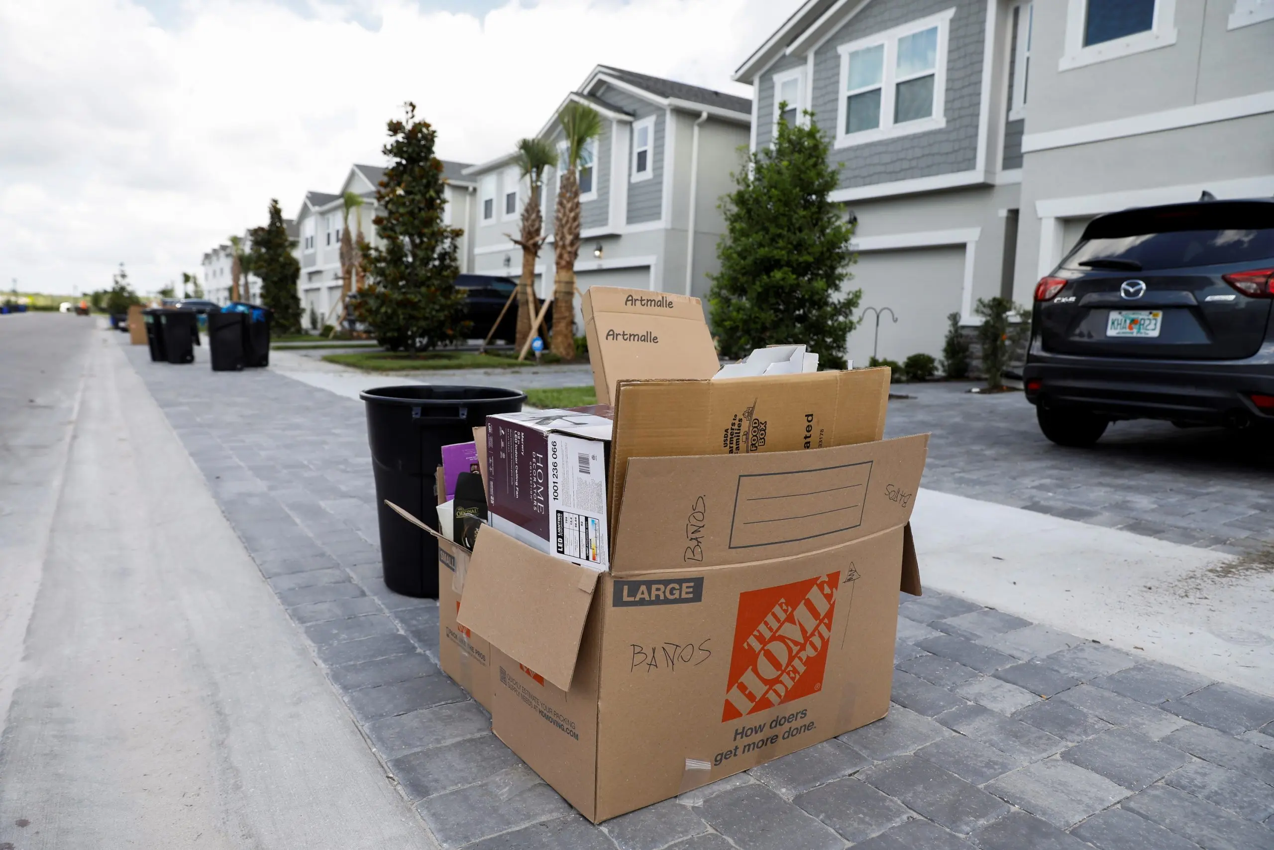 How to protect personal data from scams when downsizing your home