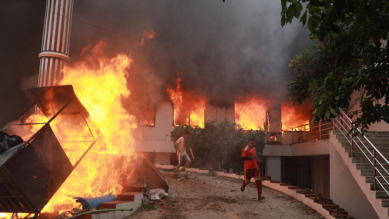 Nepal PM quits after protesters torch political leaders’ homes, 19 killed in violence