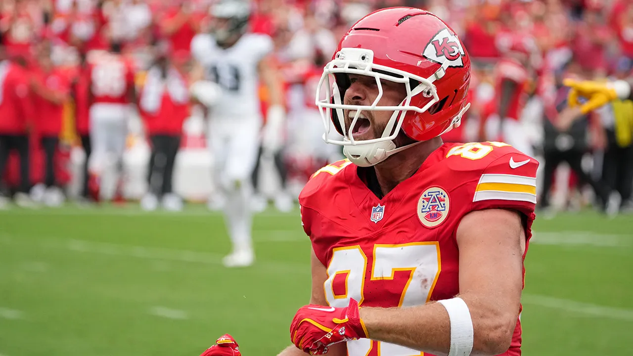 Travis Kelce’s frustrations boil over in loss to Eagles