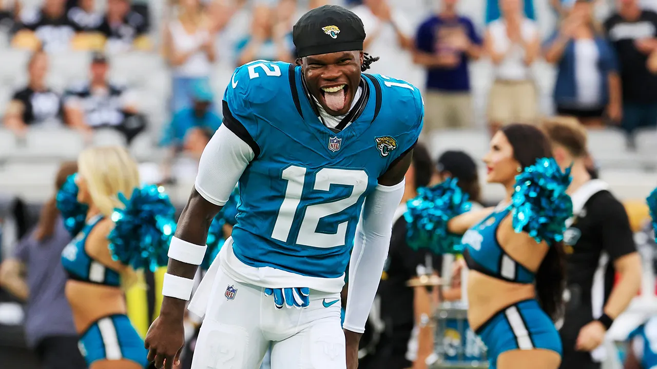 Jaguars’ Travis Hunter ready to play both ways in NFL debut
