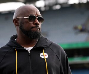 Steelers’ Mike Tomlin’s decision-making bewilders fans