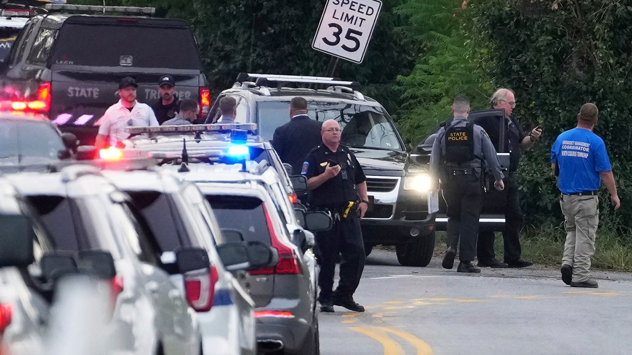 5 police officers shot, 3 killed in Pennsylvania