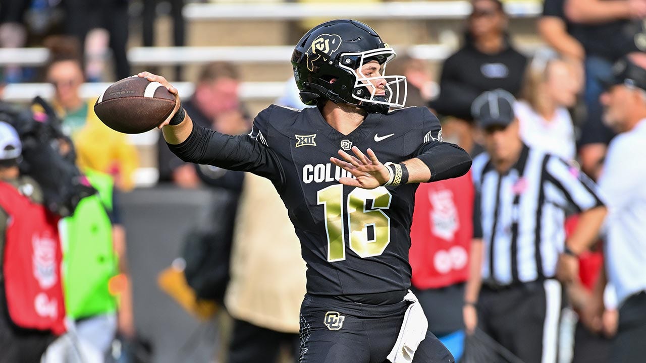 Deion Sanders skips over five-star recruit as team’s starting QB: report