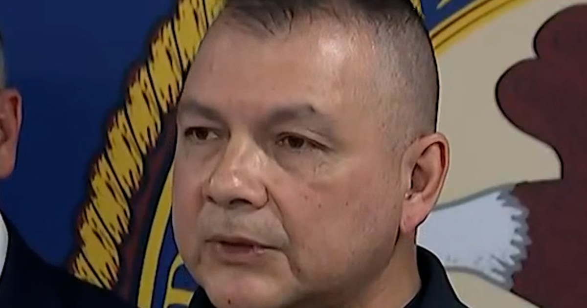 Officials say Dallas shooter used ICE tracking apps