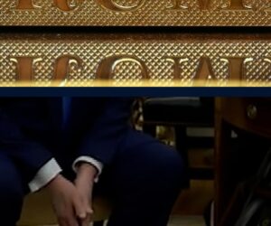 How Trump has changed the Oval Office