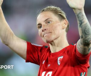 Jess Fishlock: Boss Rhian Wilkinson hails retiring Wales great