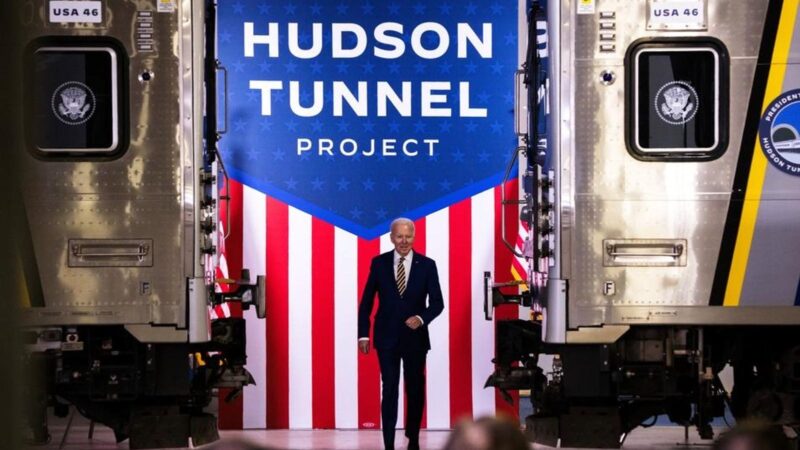 White House Halts $18 Billion In NYC Infrastructure Funds Over ‘DEI’