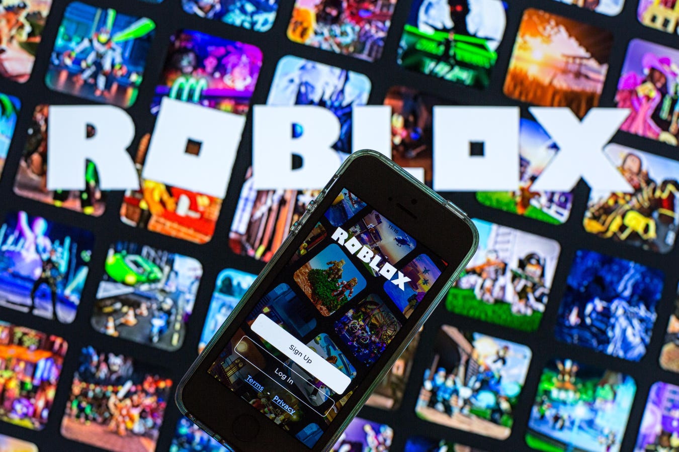 How Players Are Becoming Developers In The ‘Creator Era Of Gaming’