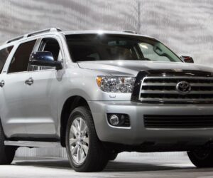 Here’s Which Vehicles Data Shows Can Run For 250,000 Miles Or More