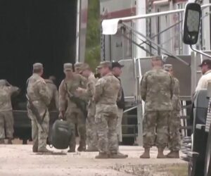 National Guard Arrives in Chicago as Deployment Battle Intensifies
