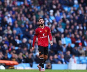 Shattering soccer myths: Man Utd, Barca need tactical flexibility