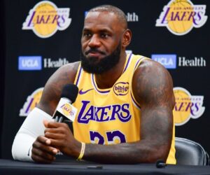 Four ways this NBA season could play out for LeBron, Lakers