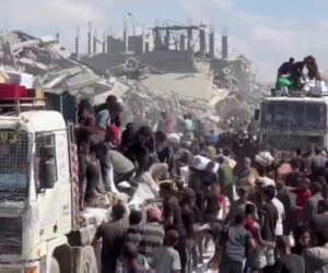 Humanitarian aid begins moving into Gaza as ceasefire holds