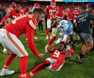 Lions’ Branch slaps Chiefs’ Smith-Schuster, setting off scrum