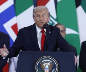 Trump praises Israel-Hamas peace deal following signing ceremony