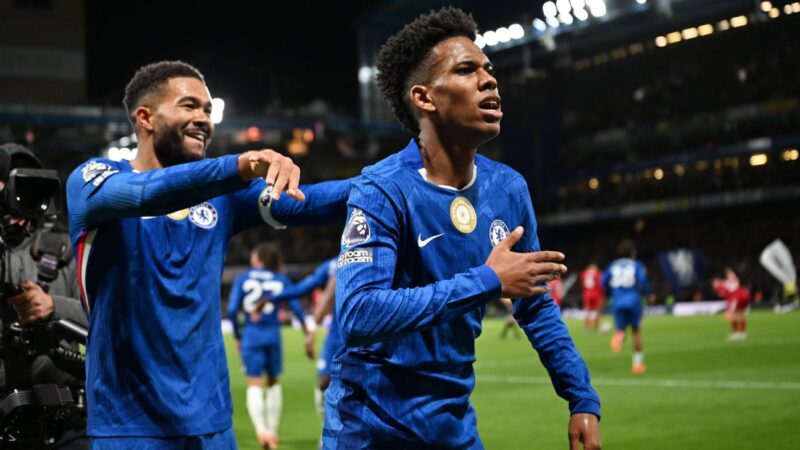European soccer updates: Forest-Chelsea, Bayern-Dortmund