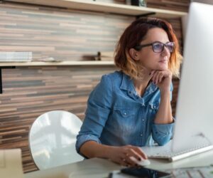 Getting AI To Be A Good Listener And Not Try To Be Your Best Buddy Or Act Like A Mental Health Shrink