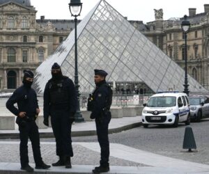 Thieves Steal Napoleon’s Jewelry from The Louvre in Paris: Report