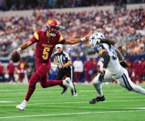 Commanders QB Jayden Daniels Suffers Right Hamstring Injury